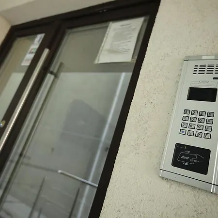Apartamento Adrian Apostol Năvodari