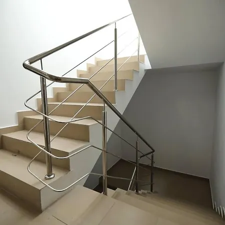 Apartamento Adrian Apostol